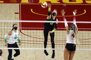 NCA volleyball Oregon 4/8/2021-Brooke Nuneviller-Oregon volleyball
