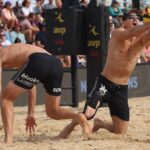 Tri Bourne-Chaim Schalk